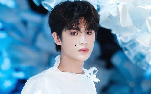 00后帅气男网红,帅气小哥哥的崛起之路