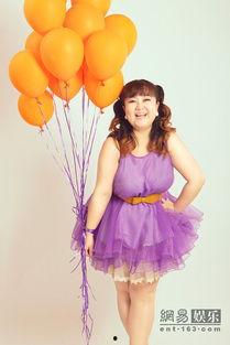 王子李佳生活照,生活照中的优雅时光